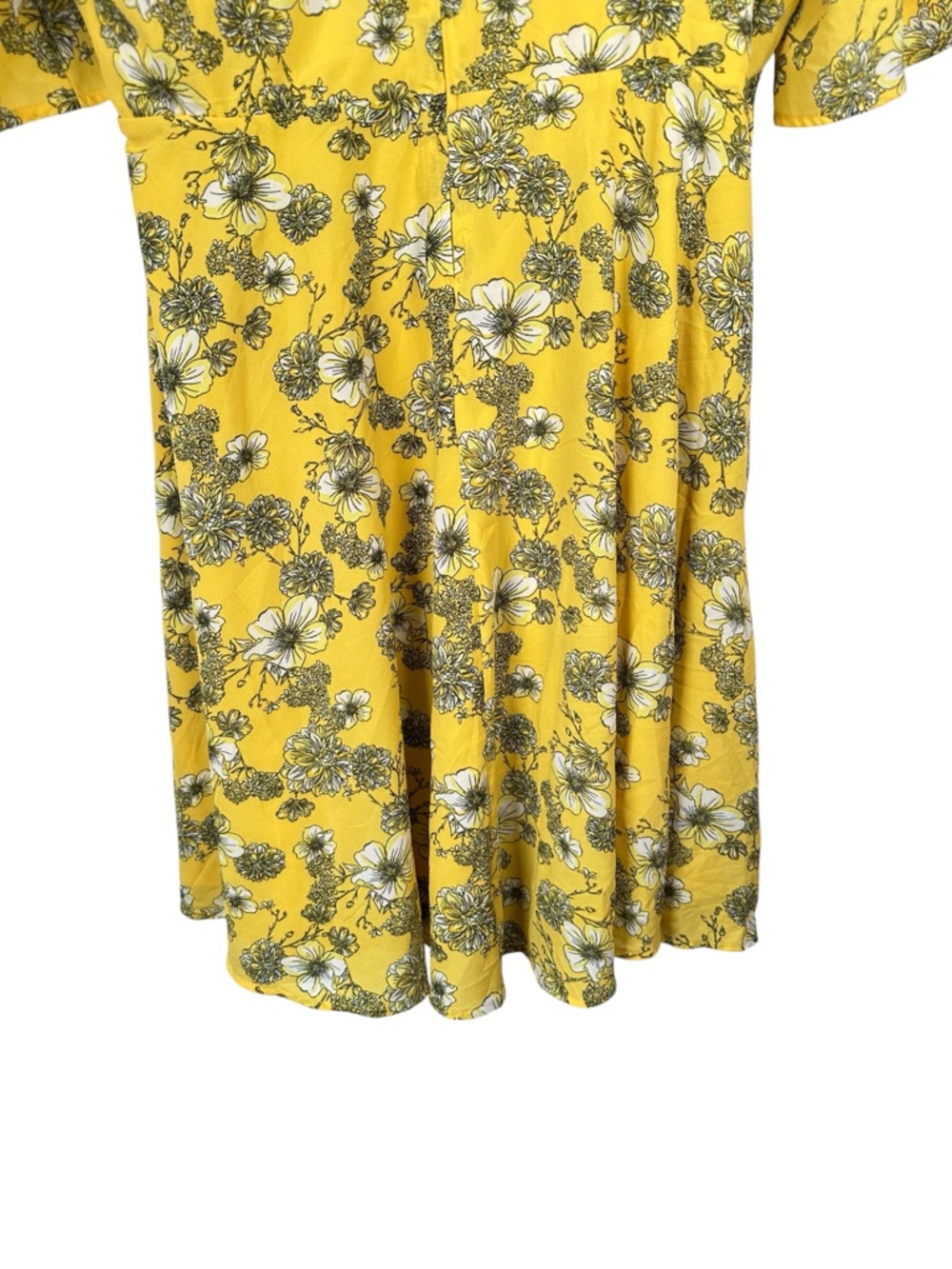 Torrid Floral Georgette Faux Wrap Dress Yellow Flutter Sleeve Womens Size 14 - Picture 9 of 16